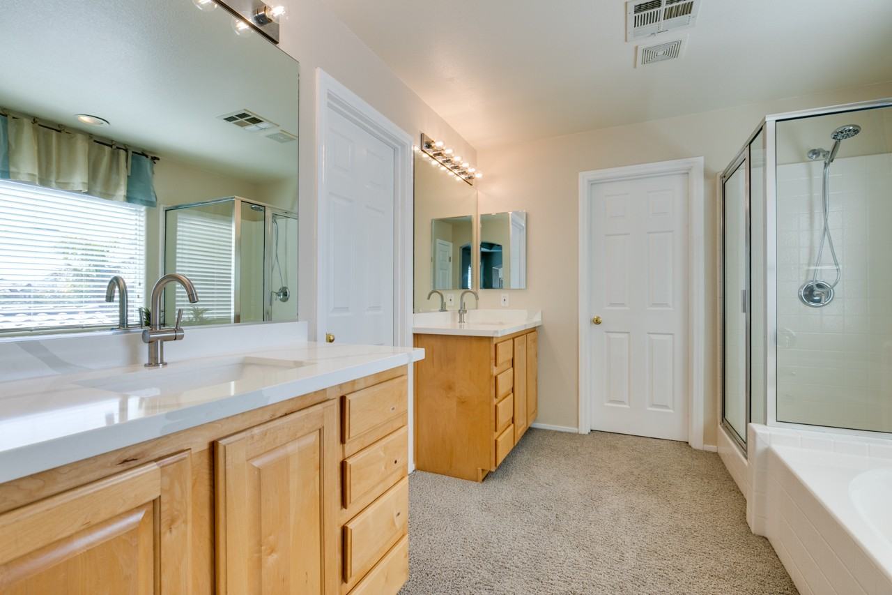 6281 Whispering Creek St #NA - Photo 7 of 48