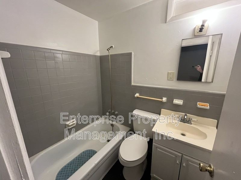 829 Alida Ave - Photo 6 of 11