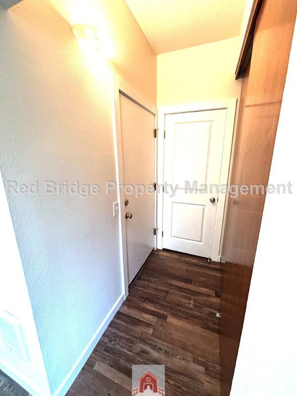1607 Sw Montgomery St #6 - Photo 4 of 18