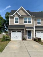 featured image of 8 Willomere Way