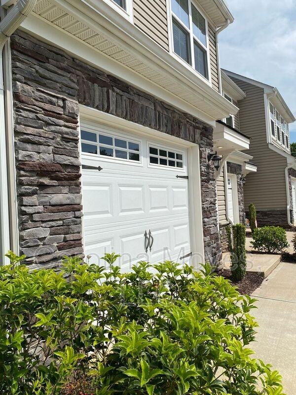 8 Willomere Way - Photo 4 of 22