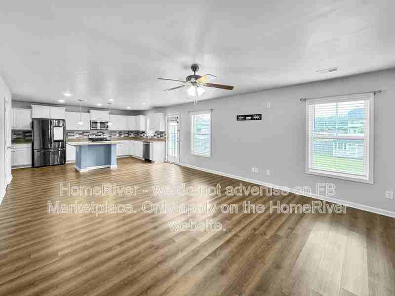 6725 Godfrey Dr - Photo 3 of 23