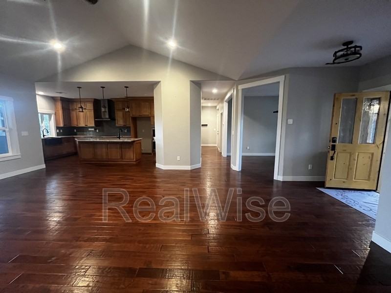 235 Needlewood Dr - Photo 4 of 50