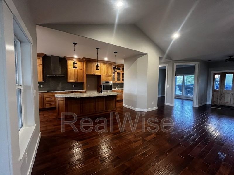 235 Needlewood Dr - Photo 6 of 50