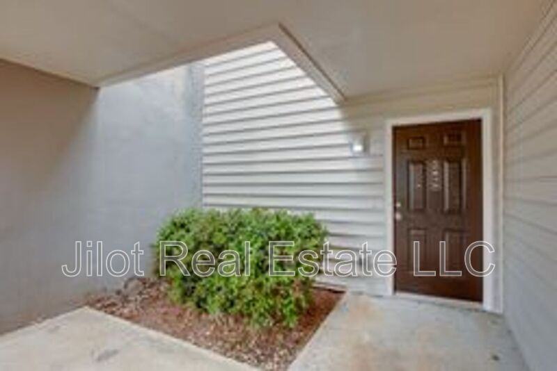 2015 Oak Park Ln - Photo 3 of 21