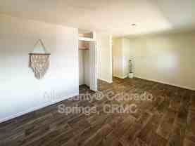 2119 Preuss Rd #2B - Photo 1 of 1