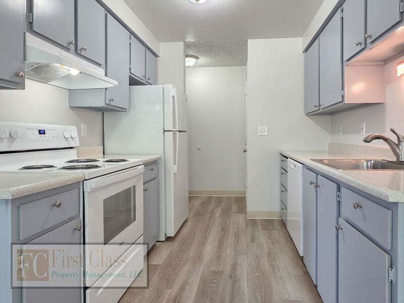 1348 Ne 186th Ave - Photo 6 of 26