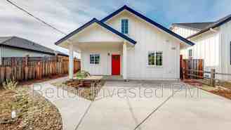 4565 Brighton Dr - Photo 1 of 1