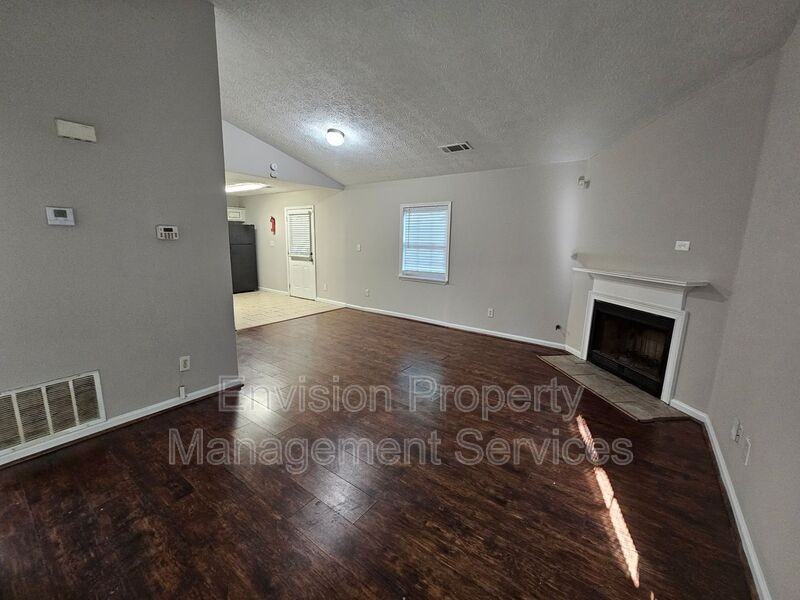 6388 Charter Way - Photo 6 of 21