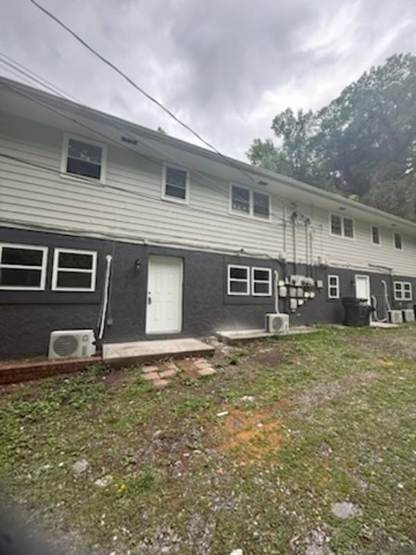 1300 Windsor Ave
