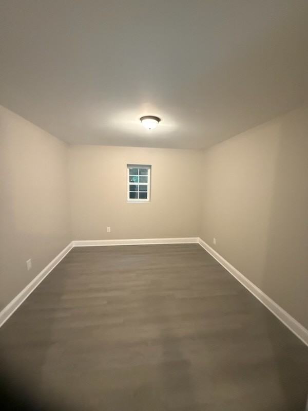 1300 Windsor Ave - Photo 3 of 7