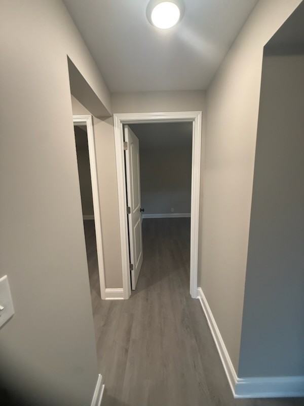 1300 Windsor Ave - Photo 6 of 8