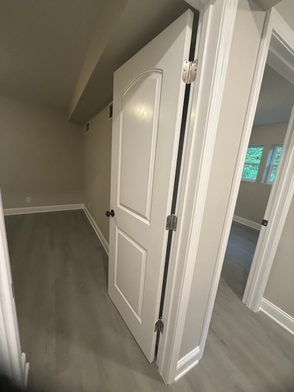 1300 Windsor Ave - Photo 7 of 8