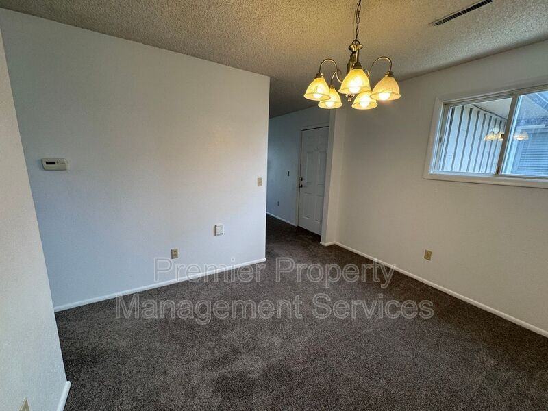 10 Miners Pl #4 - Photo 4 of 12