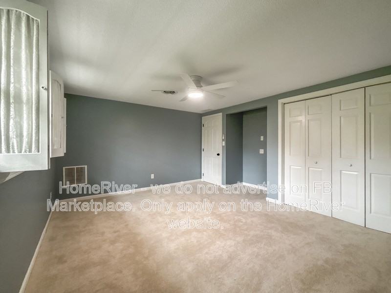11111 Kings Xing - Photo 7 of 23