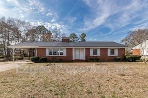 featured image of 1614U Shaw Ave