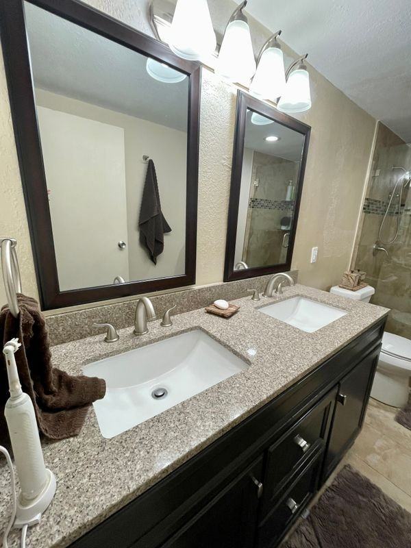 8409 Forest Hills Dr ##204 - Photo 4 of 22