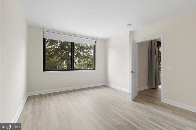 2451 Midtown Ave ##209 - Photo 6 of 33