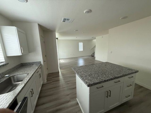 6049 Grazing Ranch Rd - Photo 7 of 42