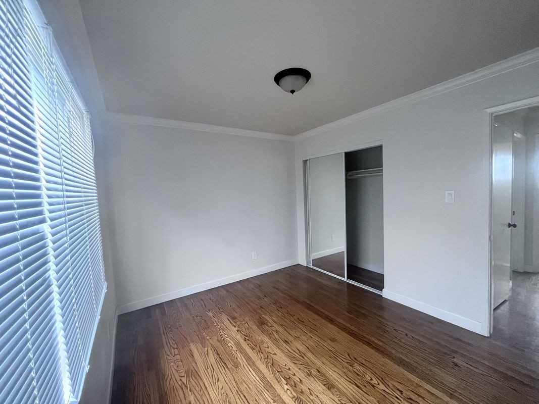 935 Sheridan St ##C - Photo 7 of 12