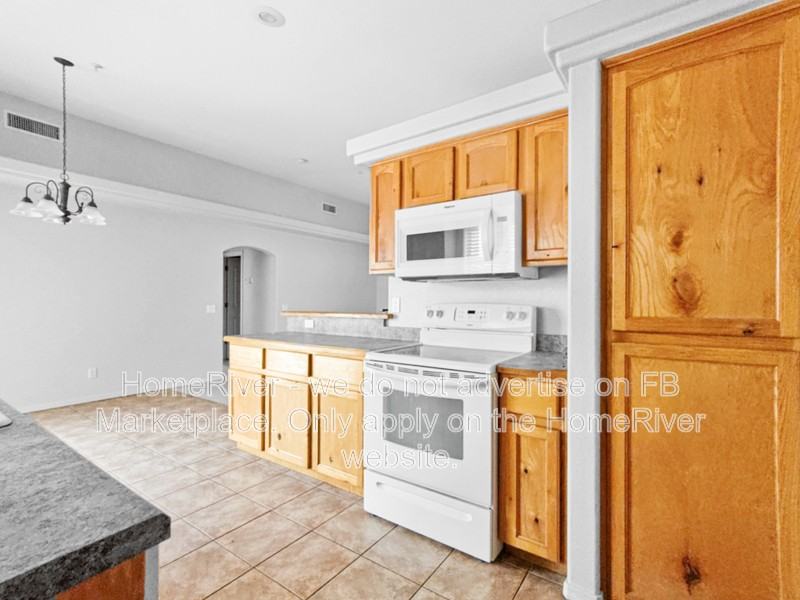 2806 Palisades Dr #101 - Photo 7 of 23