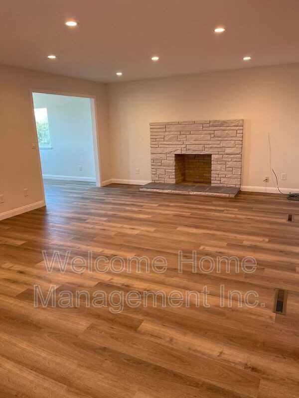 16233 San Remo Dr - Photo 5 of 49