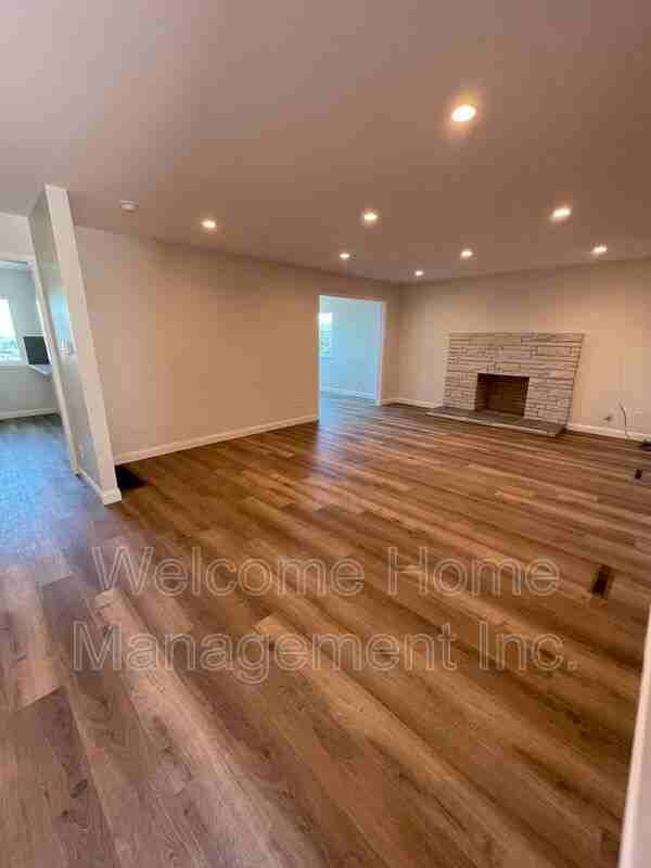16233 San Remo Dr - Photo 6 of 49
