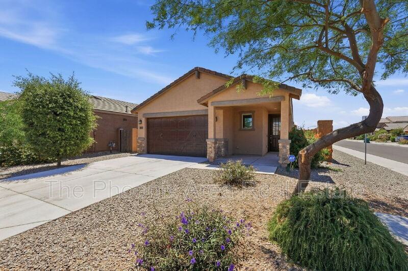 40643 W Shaver Dr