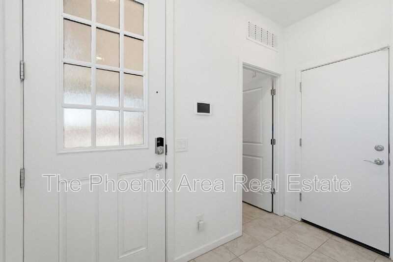 40643 W Shaver Dr - Photo 2 of 35