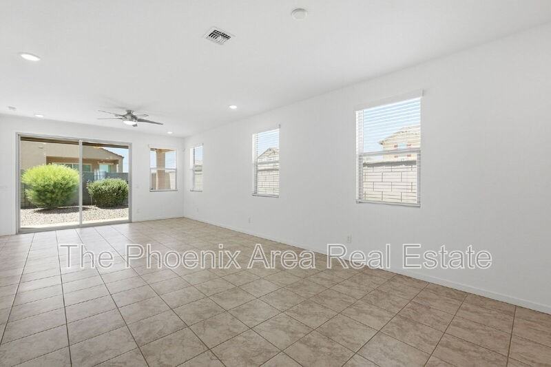 40643 W Shaver Dr - Photo 3 of 35