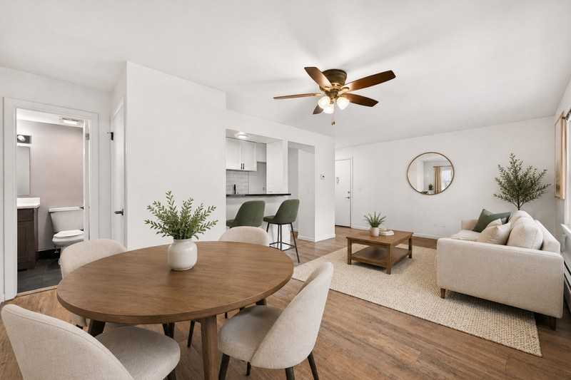 1609 E State St - Photo 7 of 13
