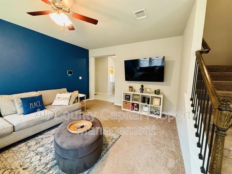 12605 Albatross Pass - Photo 4 of 12