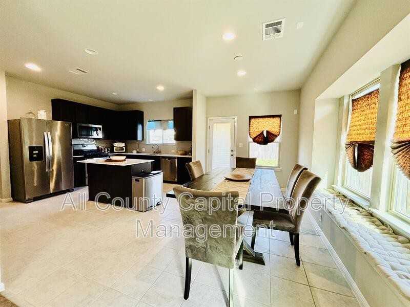 12605 Albatross Pass - Photo 6 of 12