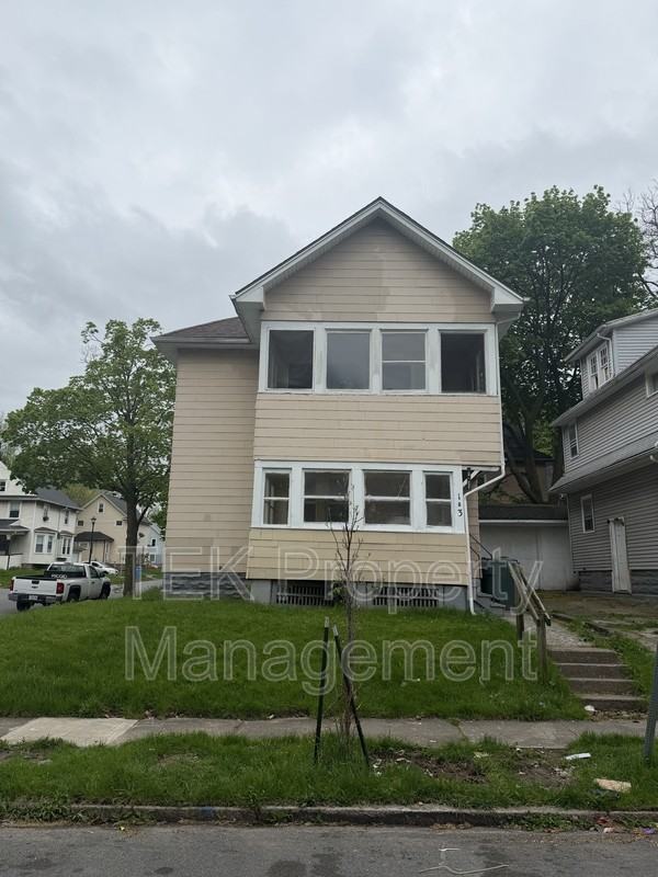 1 Bardin St #1
