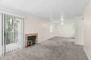 featured image of 2529 Greenwood Ln #06