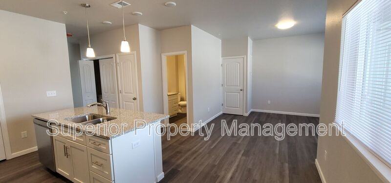 1611 Richard Martin Dr #202 - Photo 4 of 16