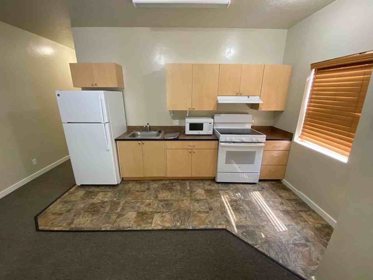 Homefinders - Photo 6 of 18