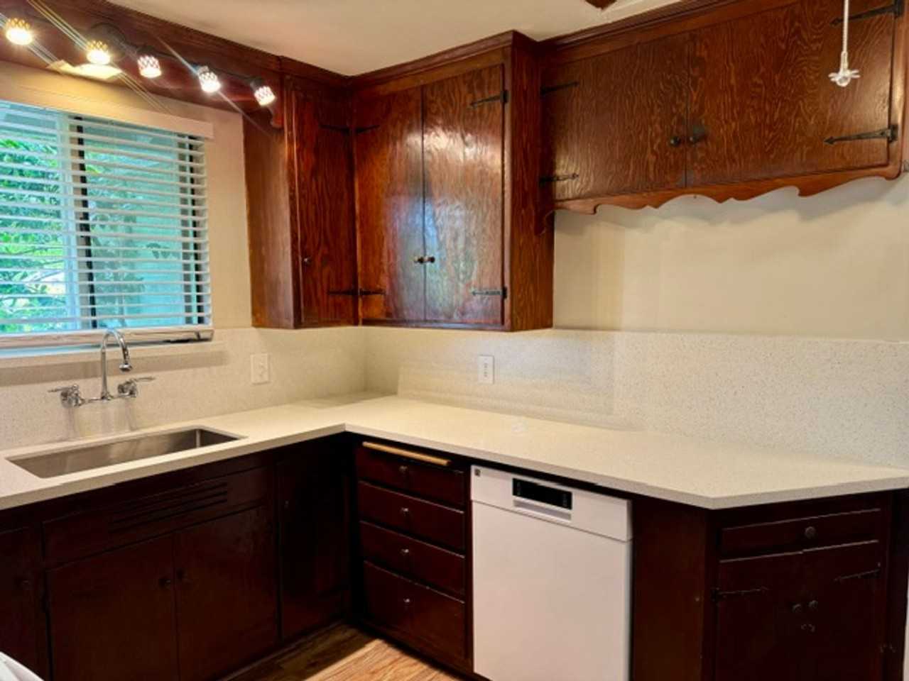 3312 Helen Ln - Photo 6 of 19