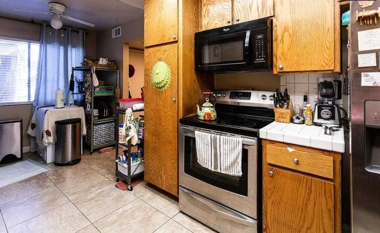 42935 15th St W #5 - Photo 5 of 11