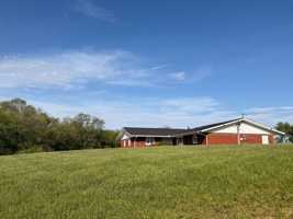 featured image of 2245 Us Route 42 E