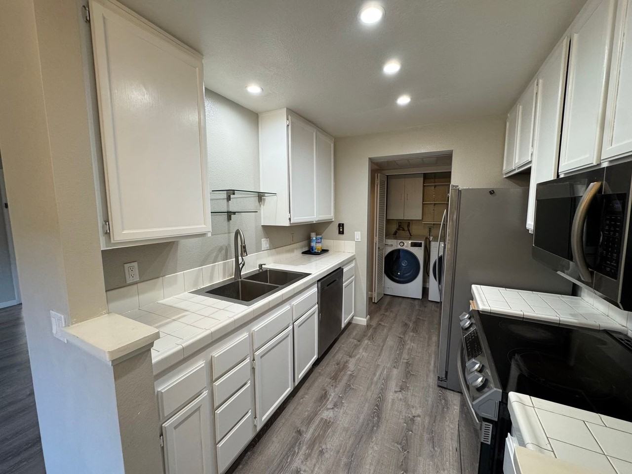 11582 Fury Ln - Photo 6 of 22
