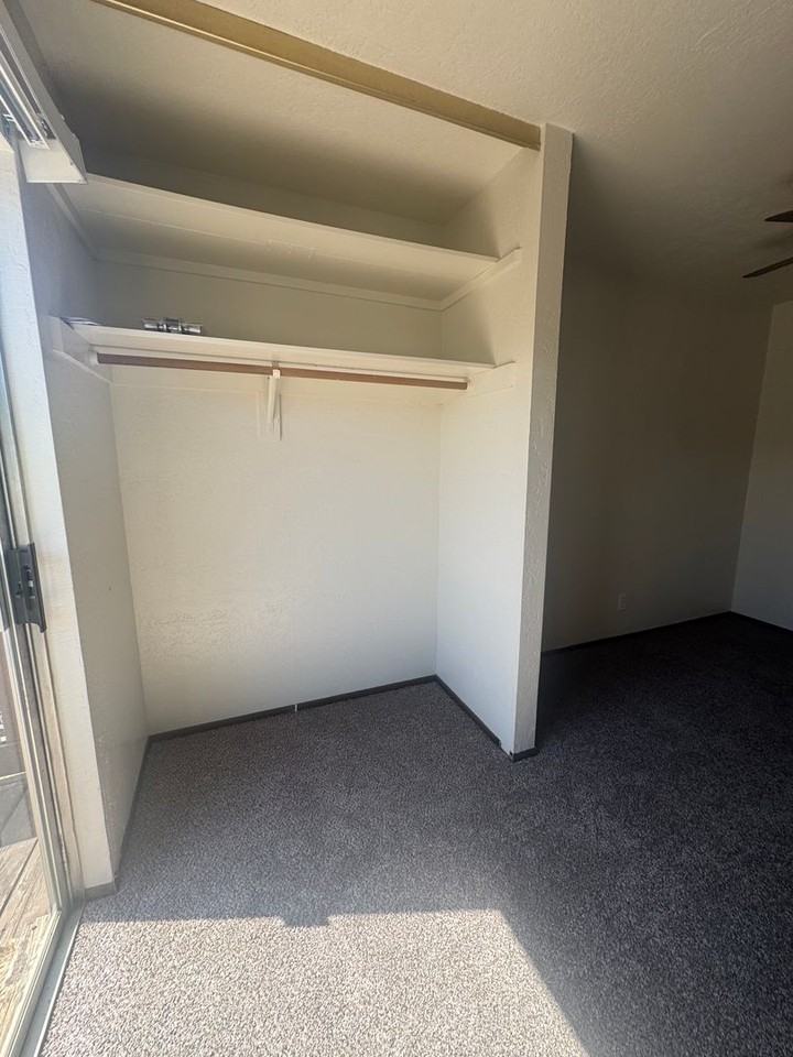 8432 Chambers Ct Ne - Photo 4 of 15