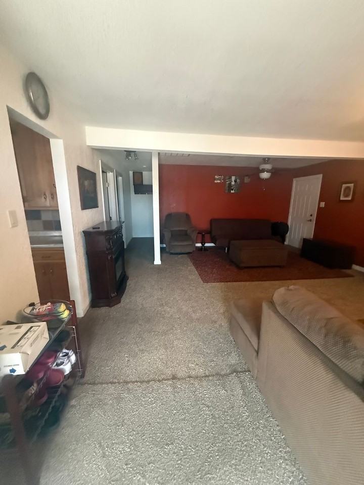200 E Elizabeth St - Photo 2 of 17