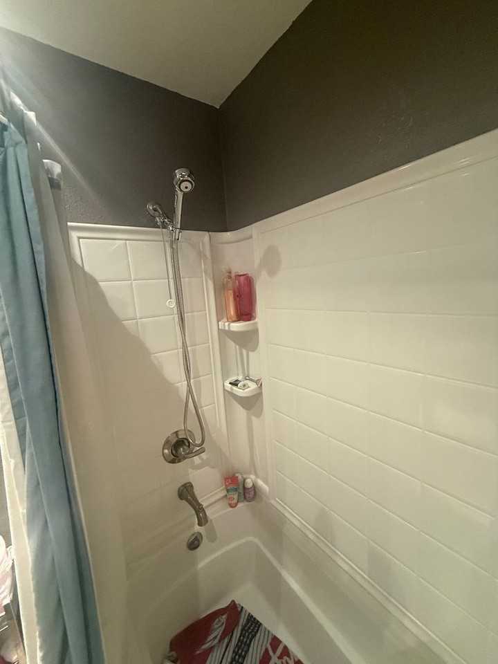 200 E Elizabeth St - Photo 7 of 17