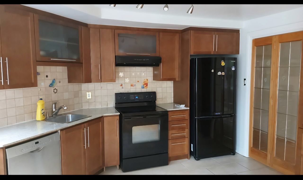 3615 Avenue Ridgewood #501 - Photo 4 of 12