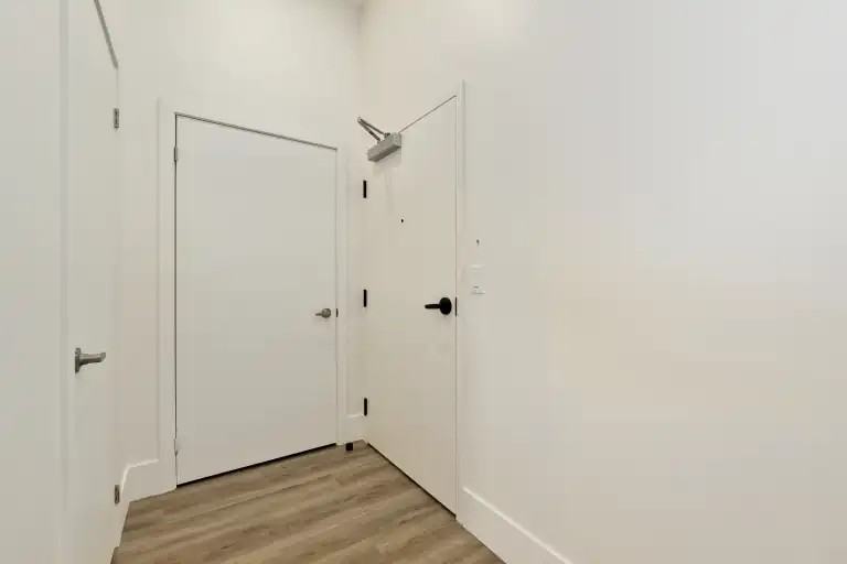 29 King St W - Photo 6 of 27
