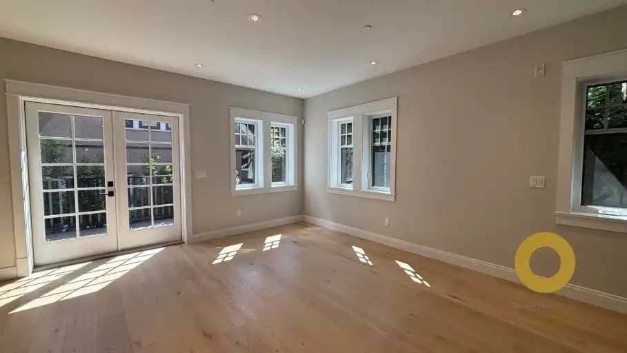 1458 45th Ave W - Photo 3 of 15