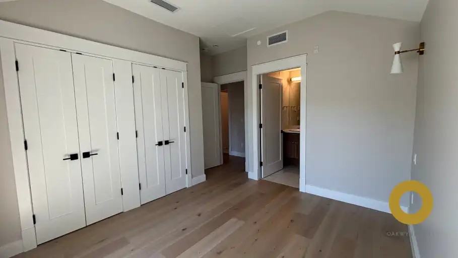 1458 45th Ave W - Photo 4 of 15