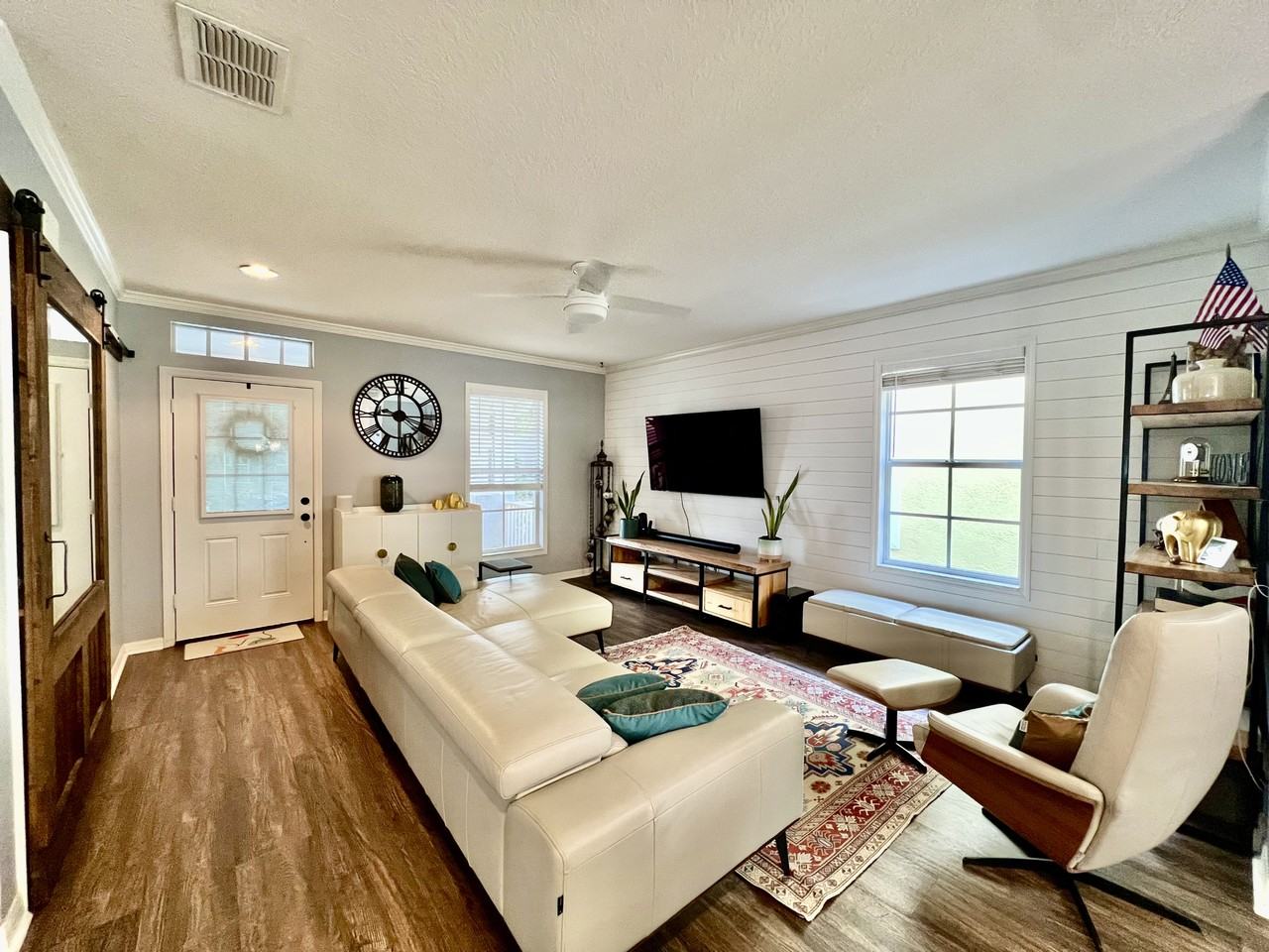 16112 Loneoak View Dr - Photo 5 of 46