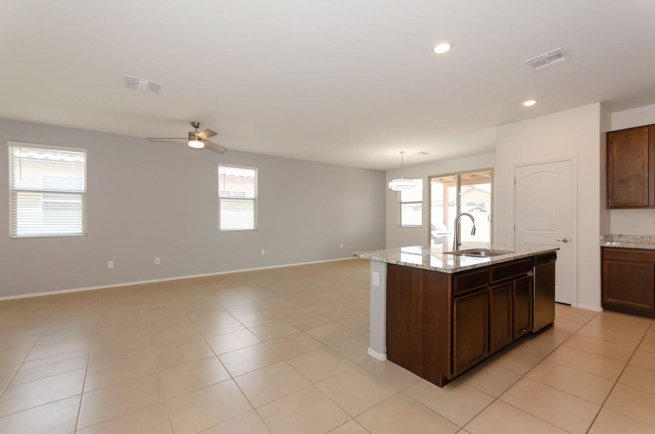 5631 S Ruby Quinn Pl - Photo 5 of 25
